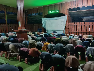 Bukber SDIT Alam Biruni 2025 (6)