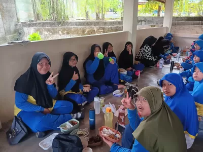 Kegiatan Makan Sehat Bersama 2024 - 18