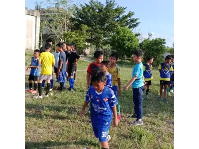 Ekstrakurikuler Sepak Bola SDIT Alam Biruni